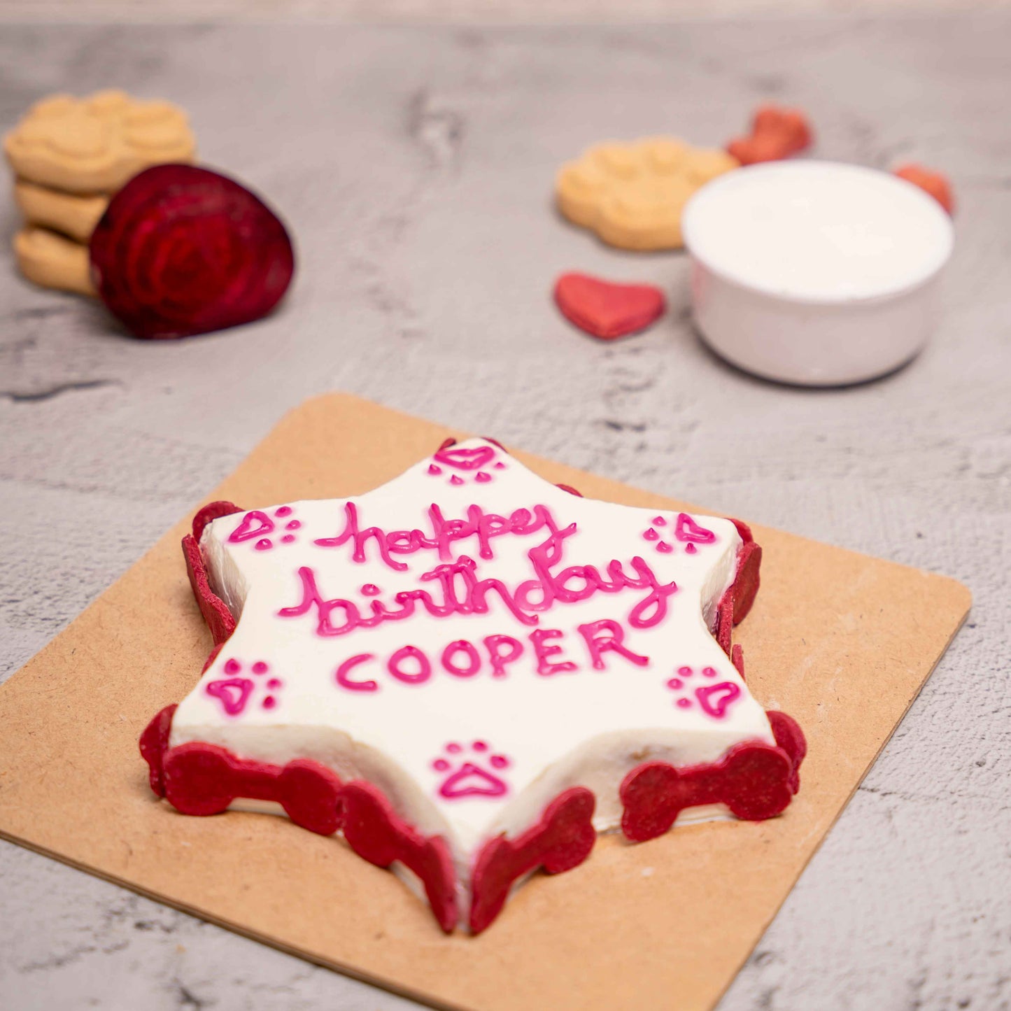 Pupstar Cake