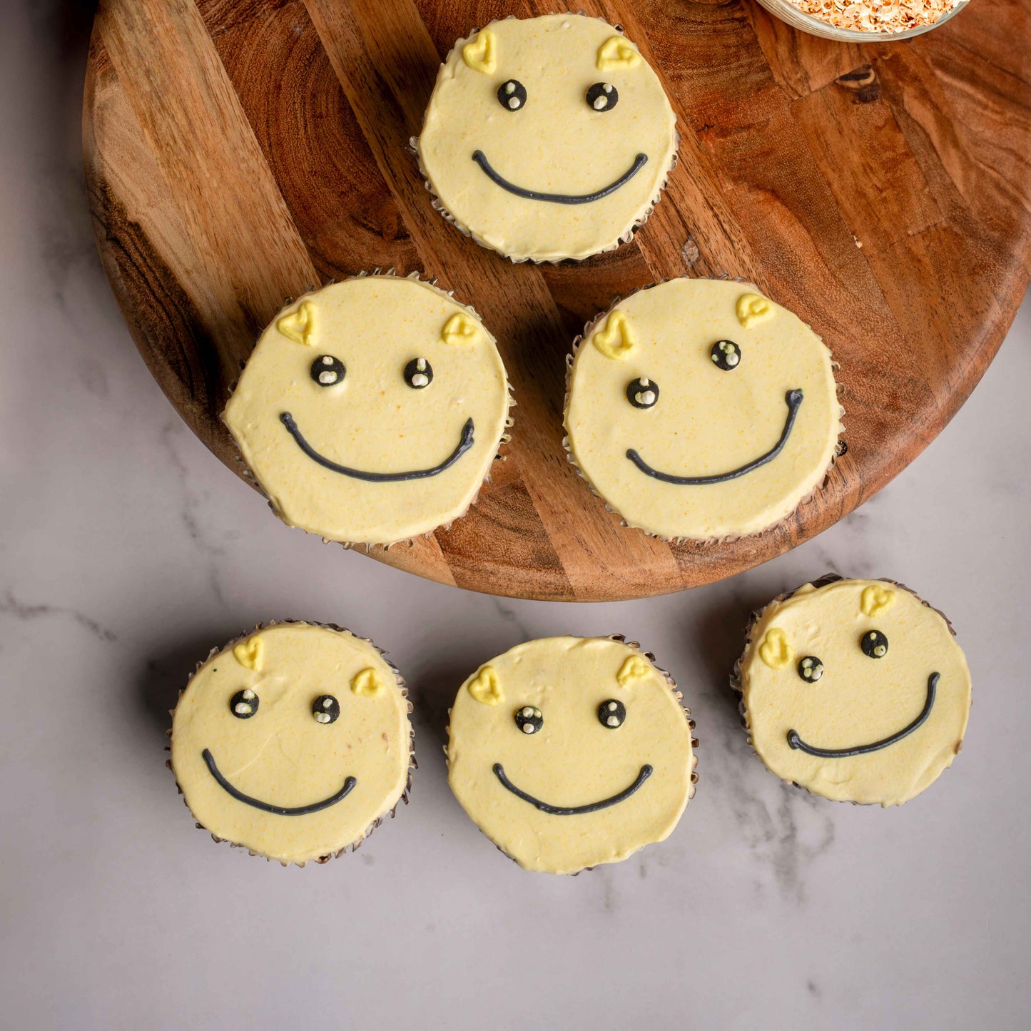 Smiley Pupcakes