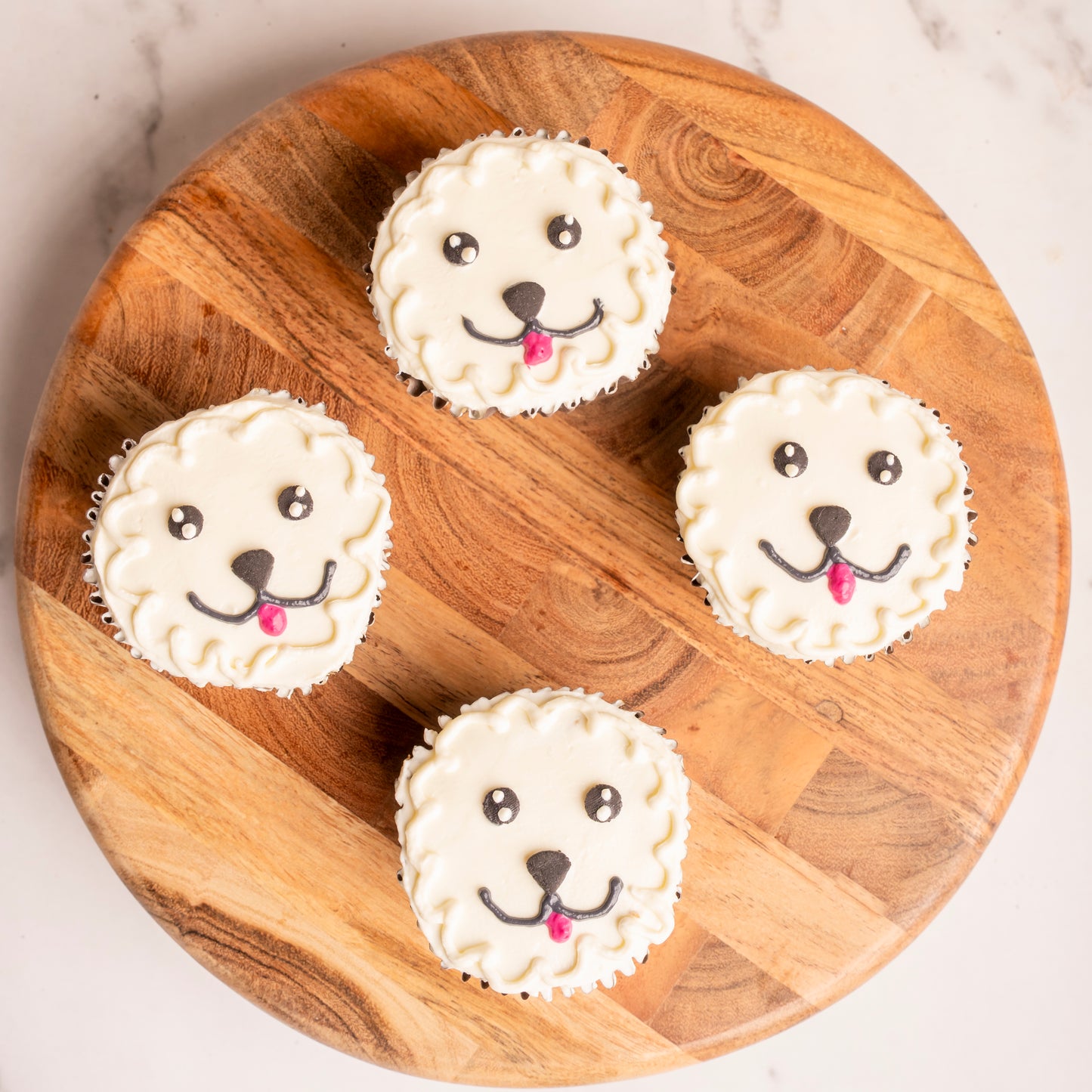 Woofin' Good Pupcakes