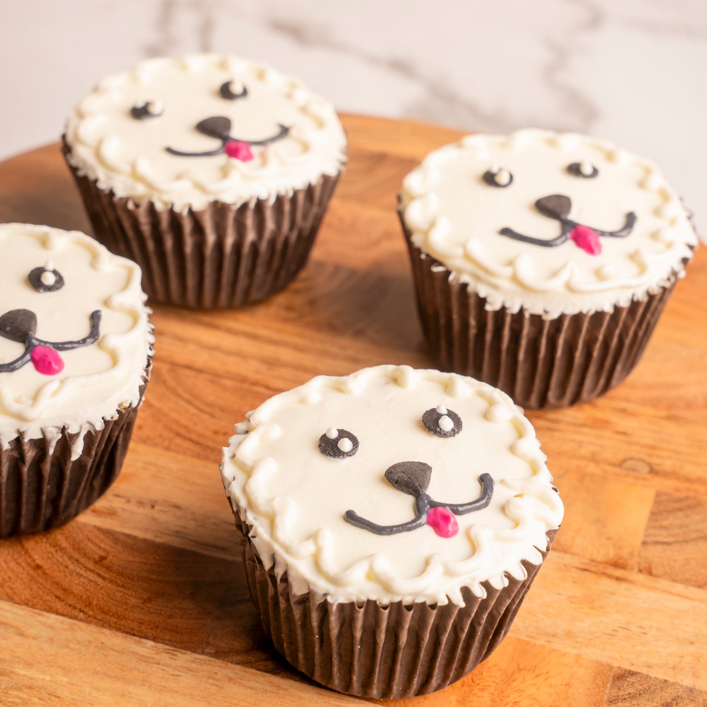 Woofin' Good Pupcakes